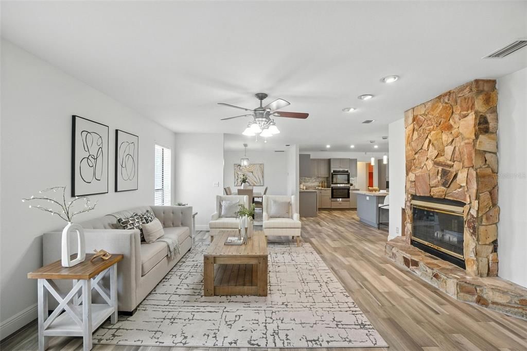 En Venta: $1,199,000 (4 camas, 4 baños, 3176 Pies cuadrados)