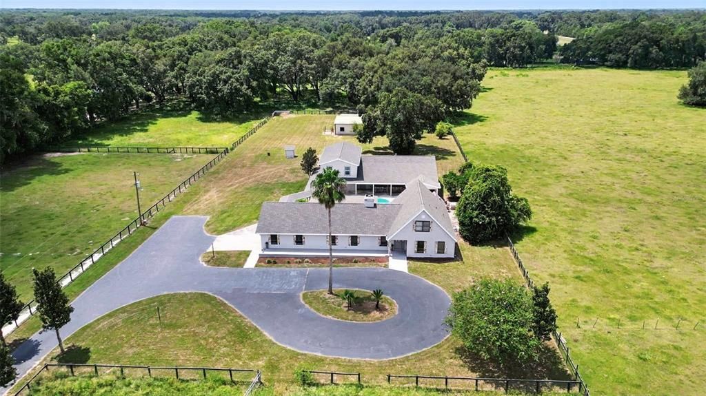 En Venta: $1,199,000 (4 camas, 4 baños, 3176 Pies cuadrados)