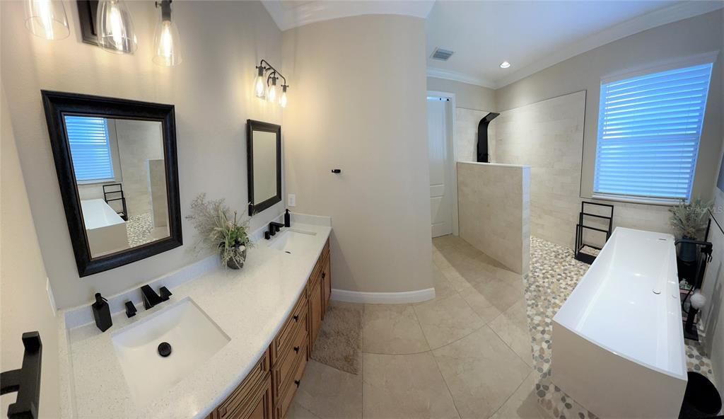 Active With Contract: $634,900 (4 beds, 2 baths, 2139 Square Feet)