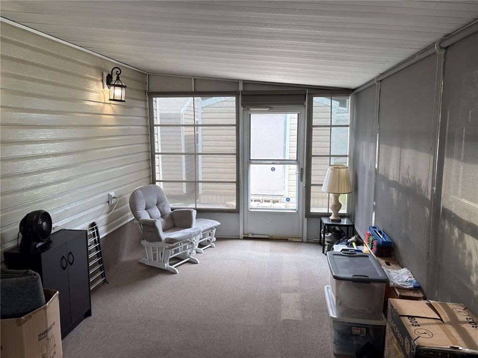 待售: $115,000 (1 贝兹, 1 浴室, 624 平方英尺)