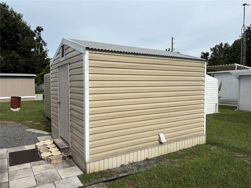 待售: $115,000 (1 贝兹, 1 浴室, 624 平方英尺)