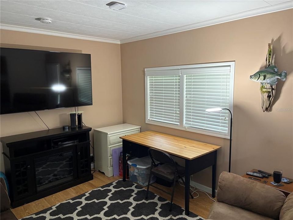 待售: $115,000 (1 贝兹, 1 浴室, 624 平方英尺)