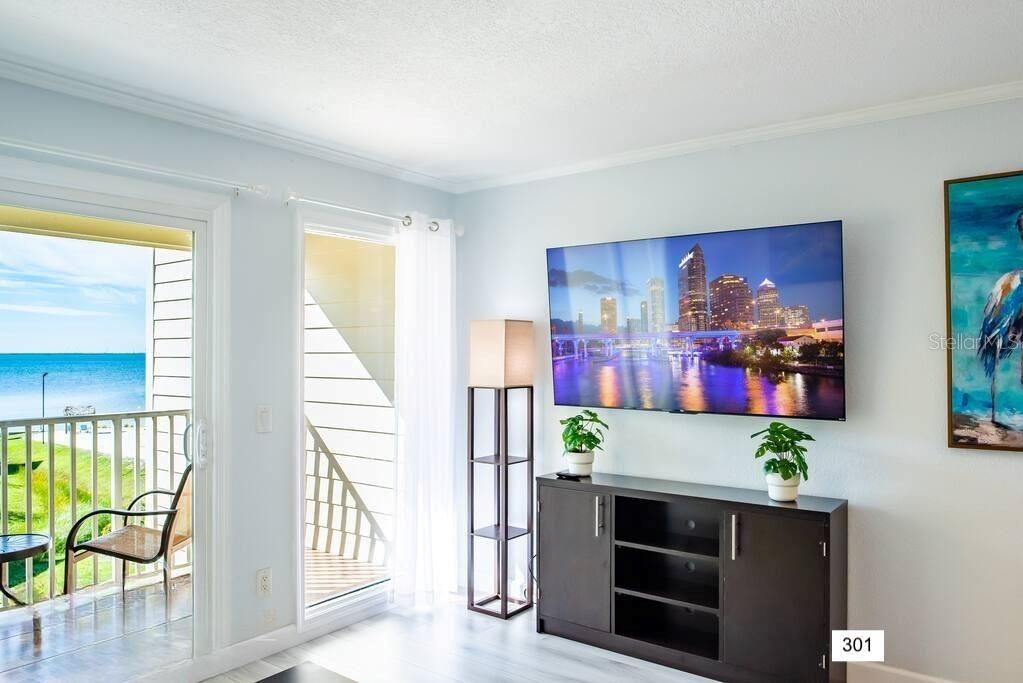 待售: $1,250,000 (5 贝兹, 0 浴室, 2668 平方英尺)