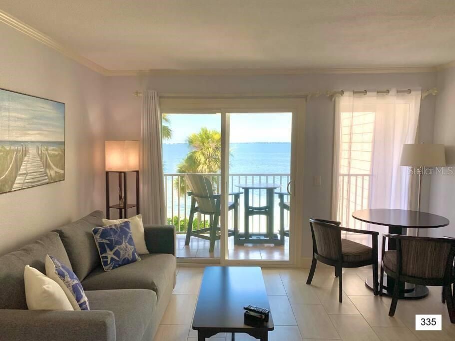 待售: $1,250,000 (5 贝兹, 0 浴室, 2668 平方英尺)