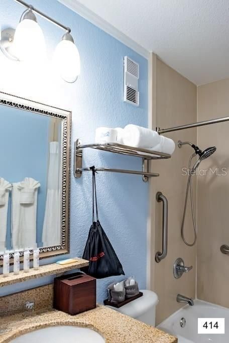 待售: $1,250,000 (5 贝兹, 0 浴室, 2668 平方英尺)