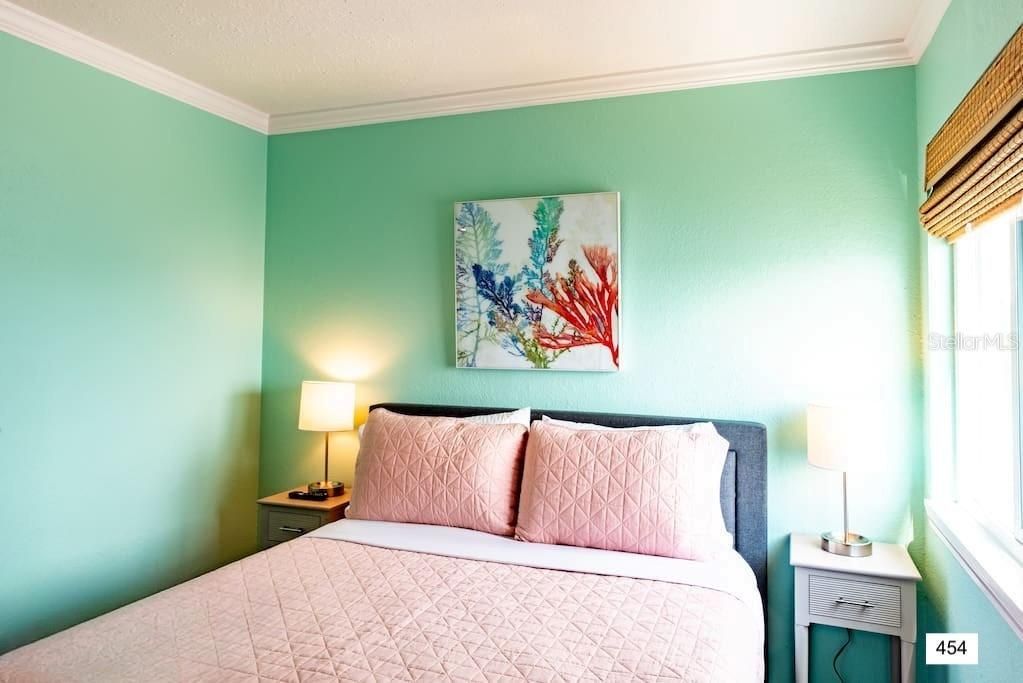 待售: $1,250,000 (5 贝兹, 0 浴室, 2668 平方英尺)