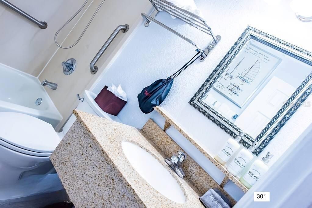 待售: $1,250,000 (5 贝兹, 0 浴室, 2668 平方英尺)