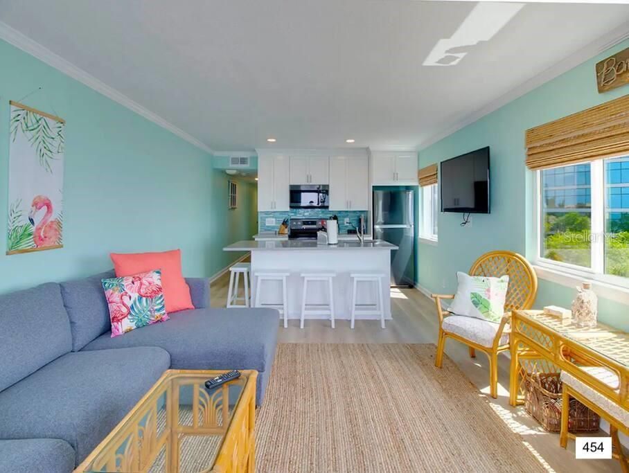 待售: $1,250,000 (5 贝兹, 0 浴室, 2668 平方英尺)