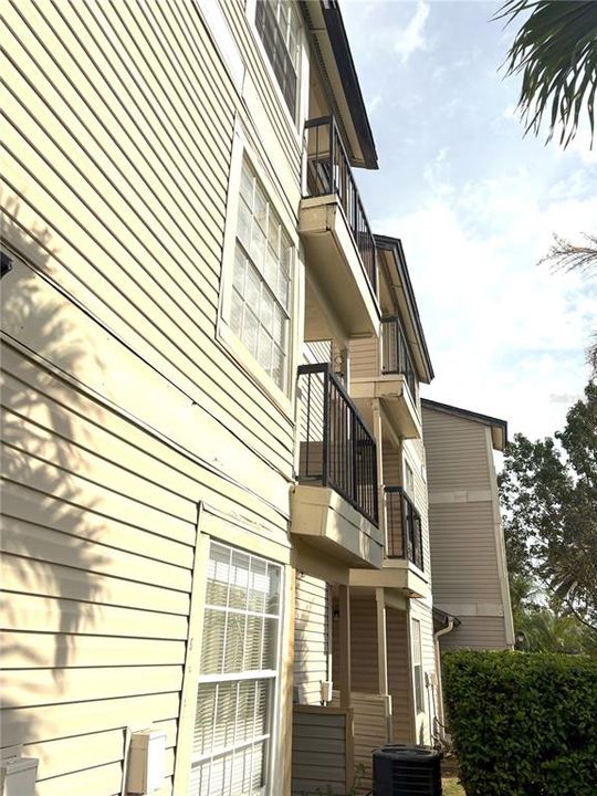 For Rent: $995 (1 beds, 1 baths, 526 Square Feet)