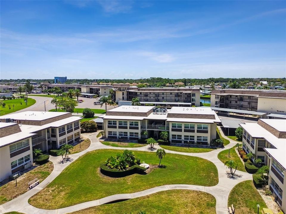 待售: $100,000 (2 贝兹, 2 浴室, 1088 平方英尺)