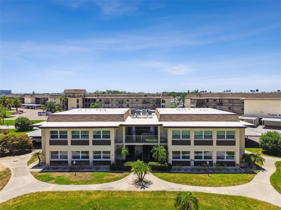 待售: $100,000 (2 贝兹, 2 浴室, 1088 平方英尺)