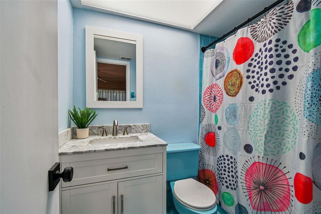 待售: $100,000 (2 贝兹, 2 浴室, 1088 平方英尺)