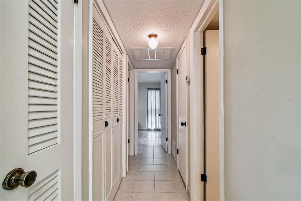 待售: $100,000 (2 贝兹, 2 浴室, 1088 平方英尺)