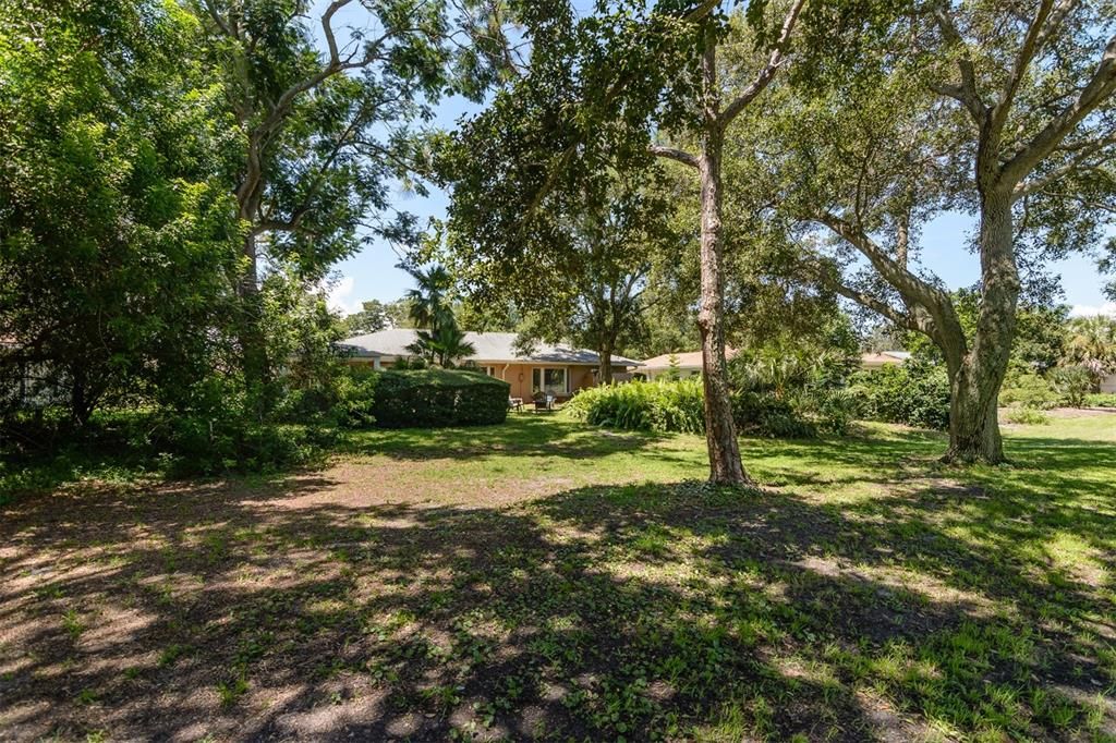 Active With Contract: $829,000 (4 beds, 3 baths, 2691 Square Feet)