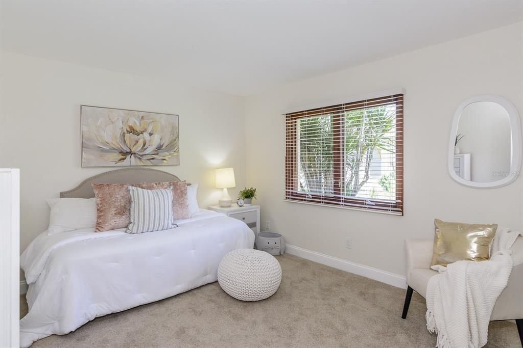 Active With Contract: $829,000 (4 beds, 3 baths, 2691 Square Feet)