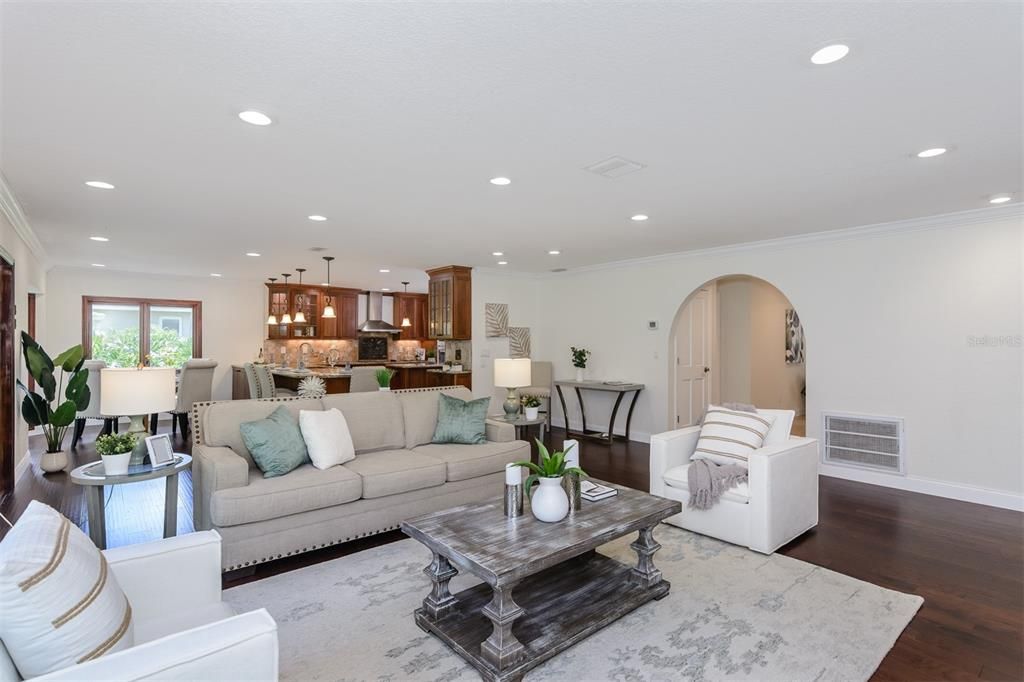 Active With Contract: $829,000 (4 beds, 3 baths, 2691 Square Feet)
