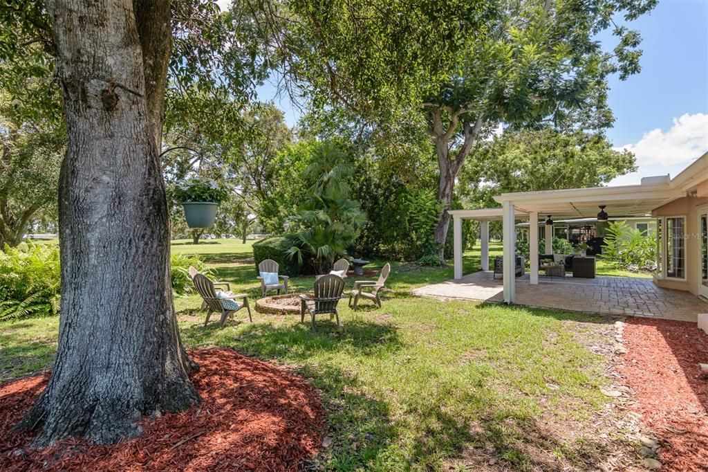 Active With Contract: $829,000 (4 beds, 3 baths, 2691 Square Feet)