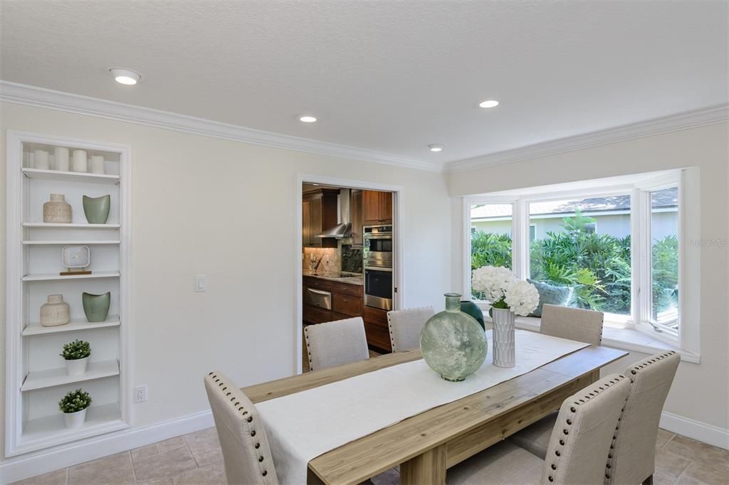 Active With Contract: $829,000 (4 beds, 3 baths, 2691 Square Feet)