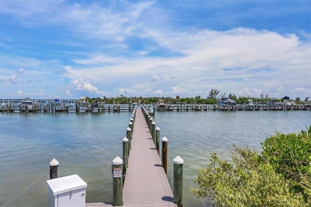 出租: $3,500 (2 贝兹, 2 浴室, 1248 平方英尺)