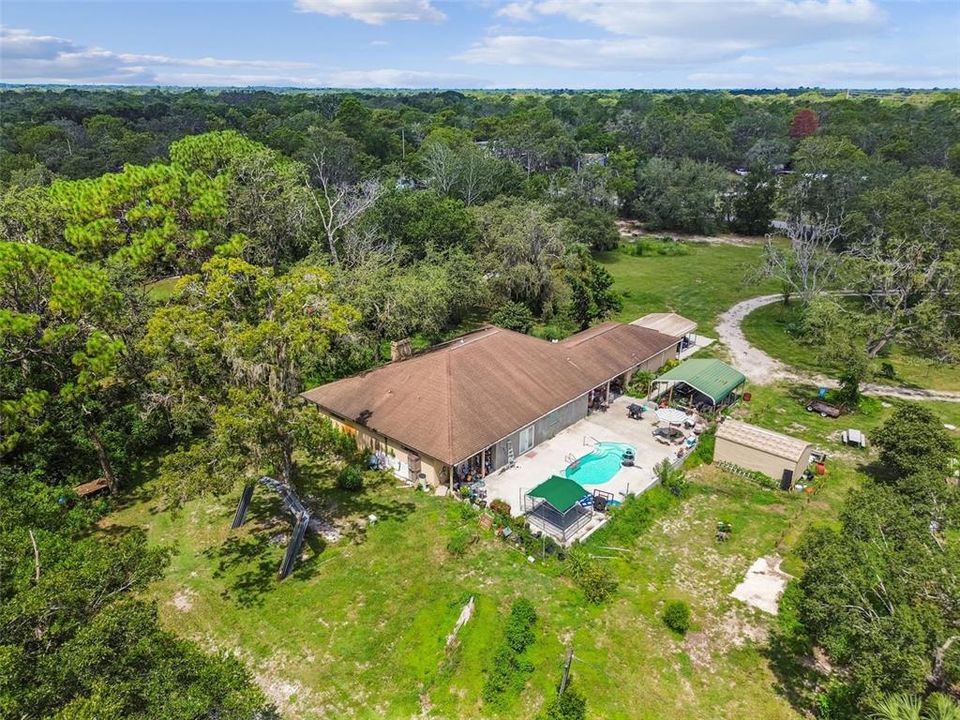 For Sale: $729,000 (4 beds, 4 baths, 3058 Square Feet)