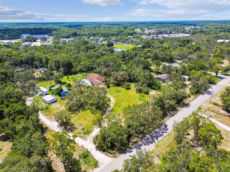 For Sale: $729,000 (4 beds, 4 baths, 3058 Square Feet)