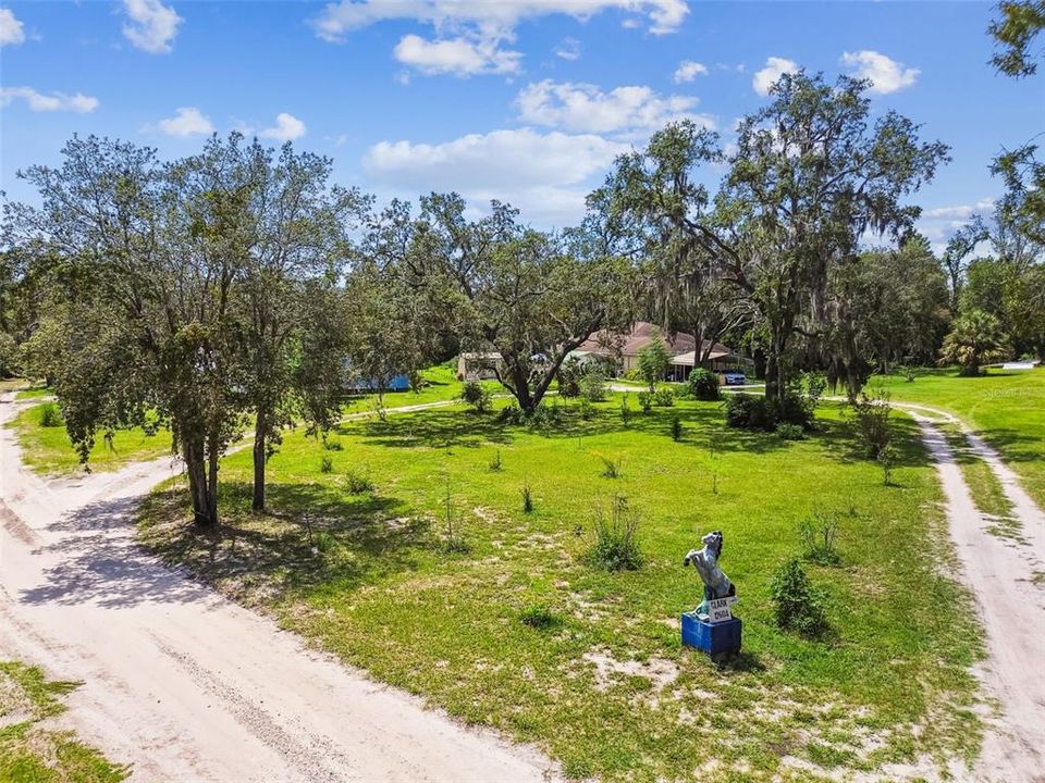 For Sale: $729,000 (4 beds, 4 baths, 3058 Square Feet)