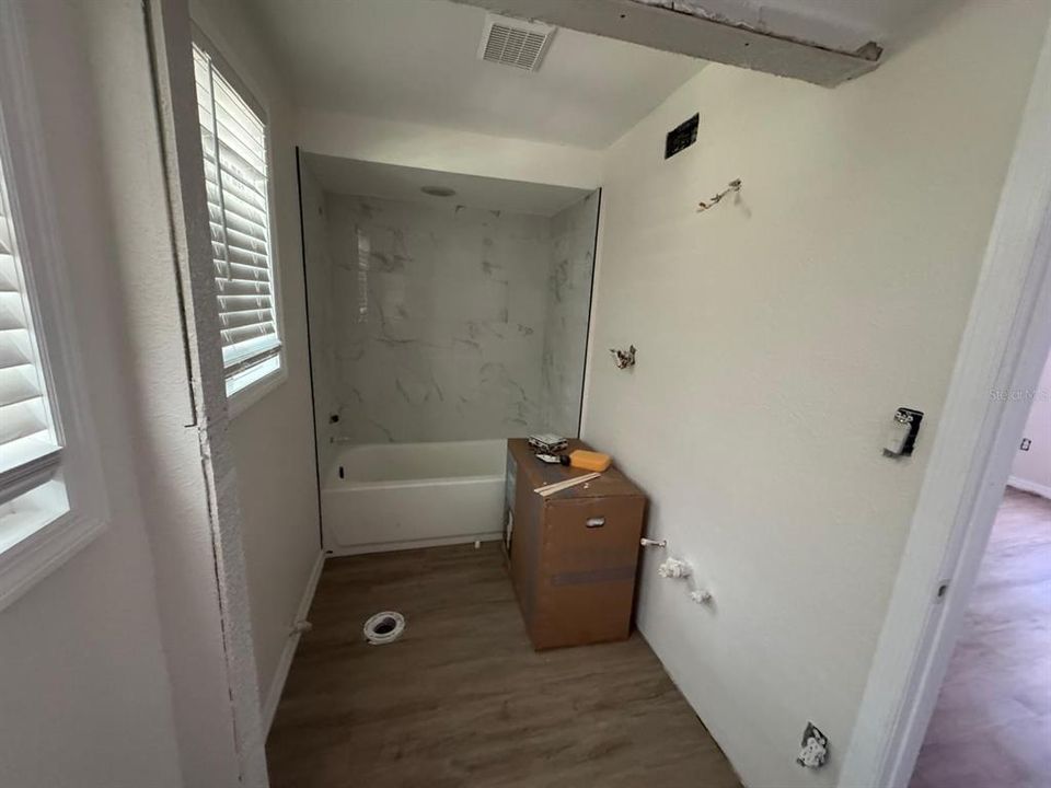 For Sale: $209,900 (3 beds, 2 baths, 1500 Square Feet)