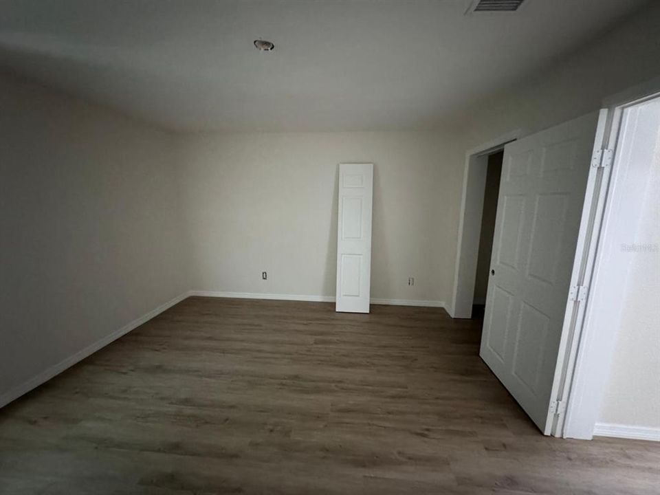 For Sale: $209,900 (3 beds, 2 baths, 1500 Square Feet)