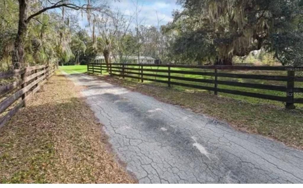 For Sale: $525,000 (4 beds, 2 baths, 1785 Square Feet)