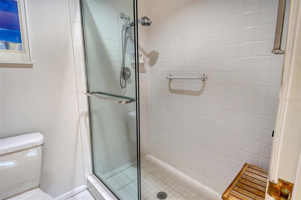 For Sale: $799,000 (3 beds, 2 baths, 1690 Square Feet)