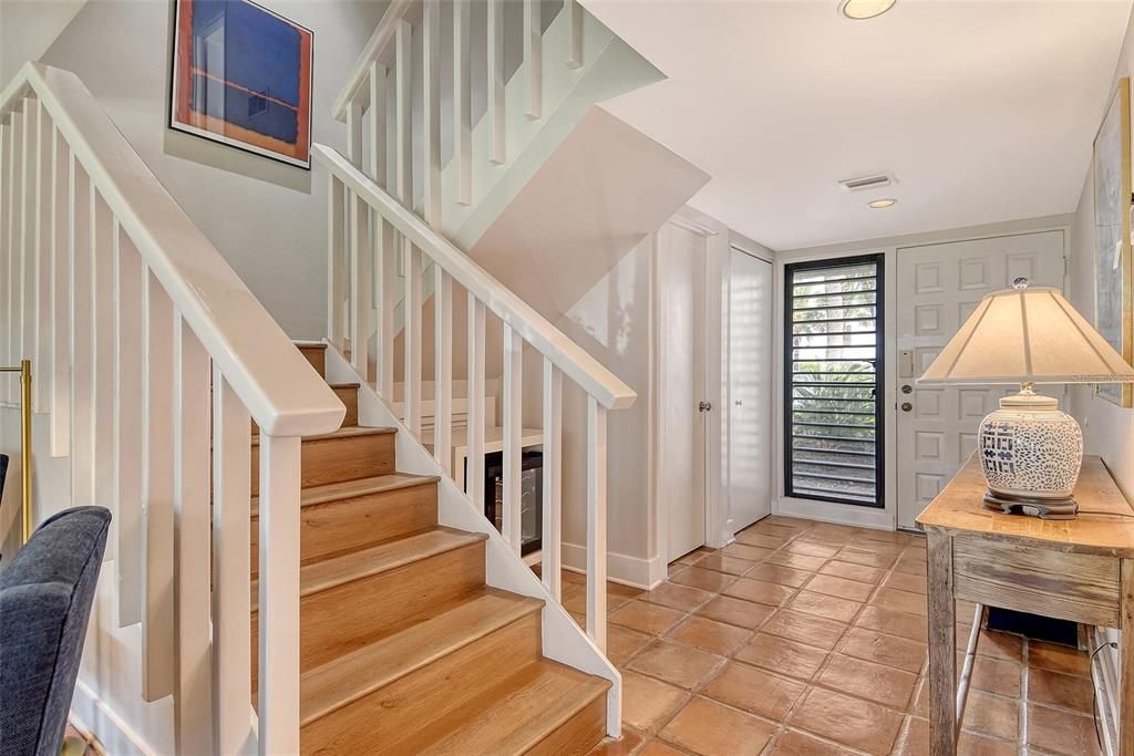 For Sale: $799,000 (3 beds, 2 baths, 1690 Square Feet)