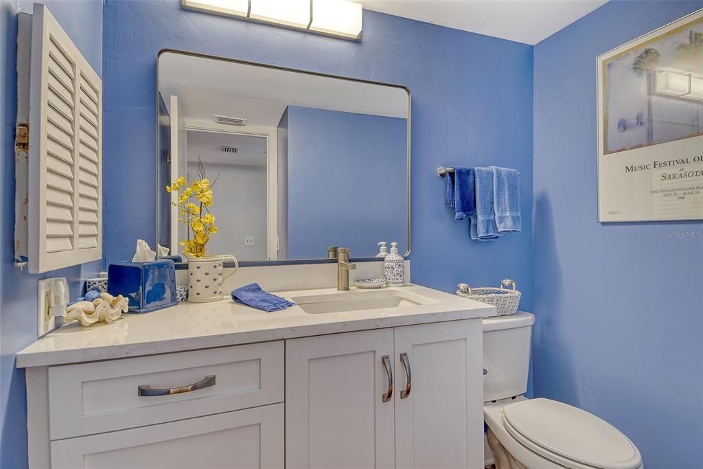 For Sale: $799,000 (3 beds, 2 baths, 1690 Square Feet)