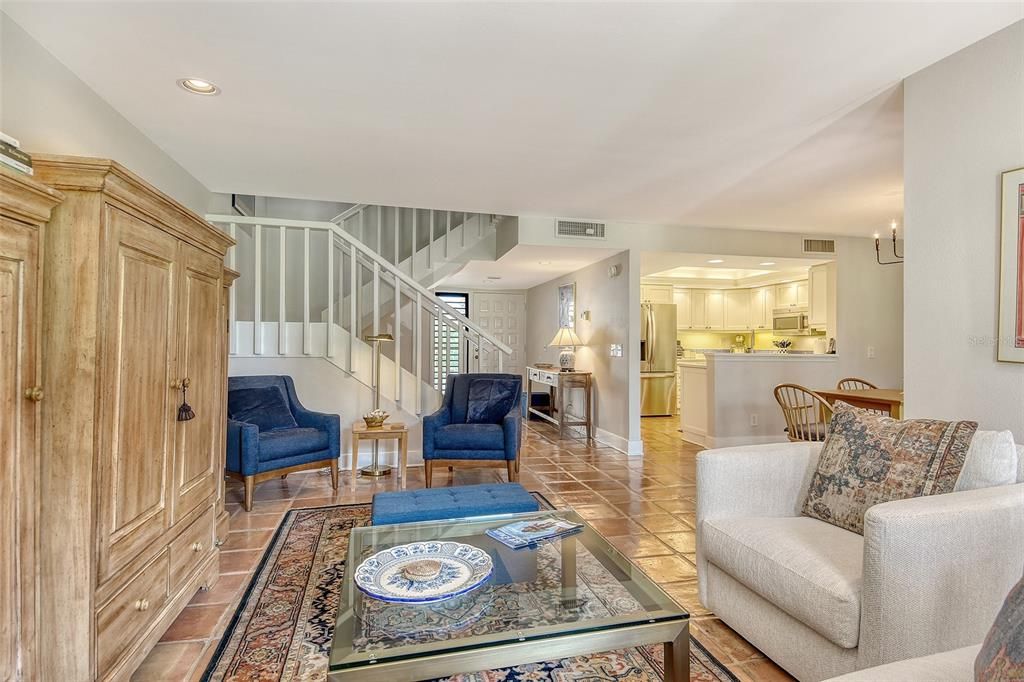 For Sale: $799,000 (3 beds, 2 baths, 1690 Square Feet)