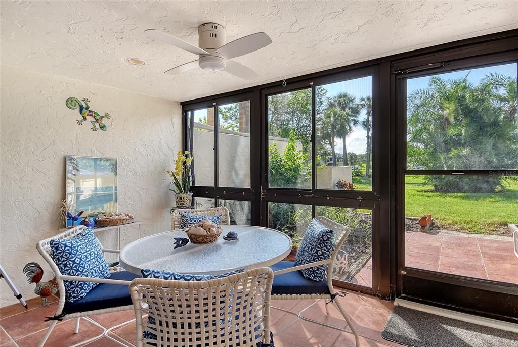 For Sale: $799,000 (3 beds, 2 baths, 1690 Square Feet)