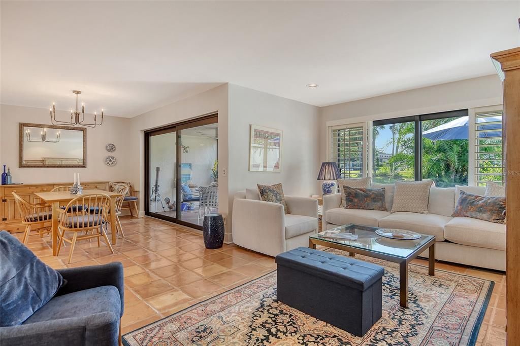 For Sale: $799,000 (3 beds, 2 baths, 1690 Square Feet)