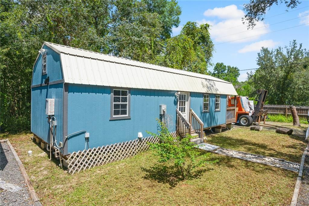 合同活跃: $179,800 (0.35 acres)