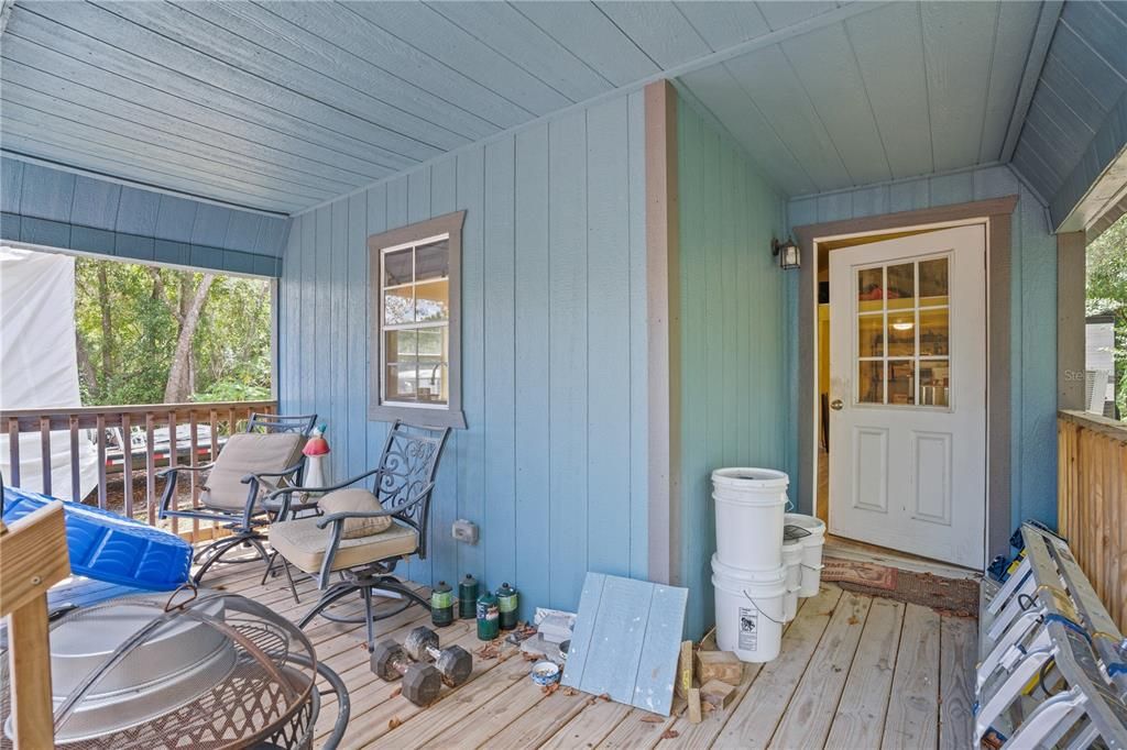 合同活跃: $179,800 (0.35 acres)