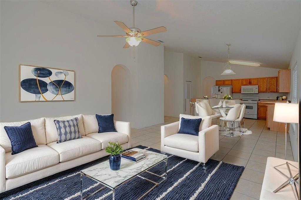 Active With Contract: $279,900 (4 beds, 2 baths, 1933 Square Feet)