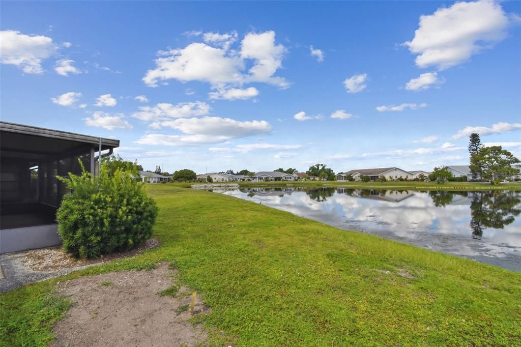 На продажу: $284,900 (2 спален, 2 ванн, 1598 Квадратных фут)