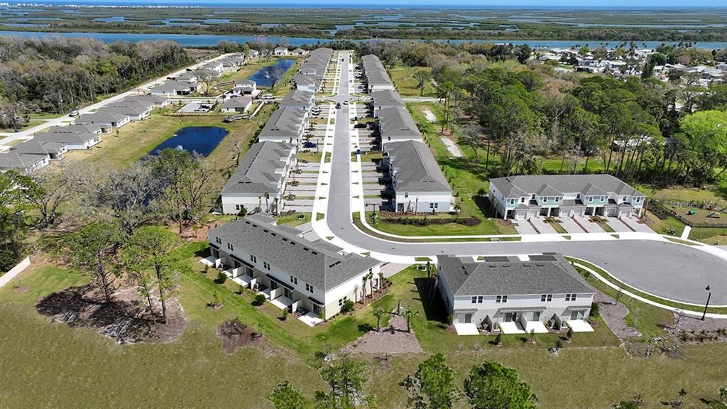 Activo con contrato: $235,000 (3 camas, 2 baños, 1373 Pies cuadrados)