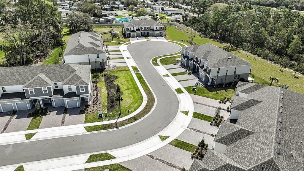 Activo con contrato: $235,000 (3 camas, 2 baños, 1373 Pies cuadrados)