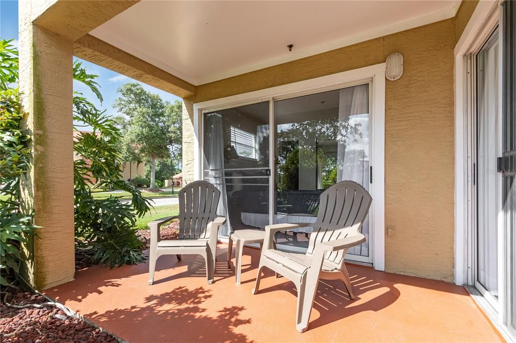 待售: $120,000 (2 贝兹, 2 浴室, 759 平方英尺)