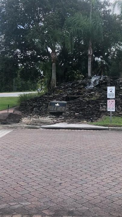 For Sale: $144,000 (1 beds, 1 baths, 576 Square Feet)