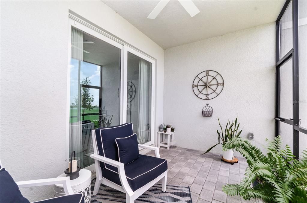 待售: $297,500 (2 贝兹, 2 浴室, 1355 平方英尺)