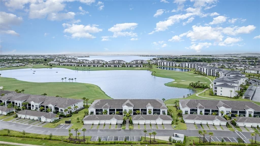 待售: $297,500 (2 贝兹, 2 浴室, 1355 平方英尺)