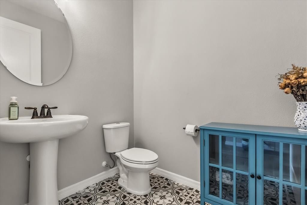 На продажу: $785,000 (5 спален, 4 ванн, 3919 Квадратных фут)