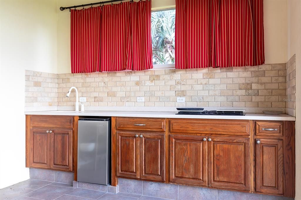 待售: $975,000 (4 贝兹, 3 浴室, 4291 平方英尺)