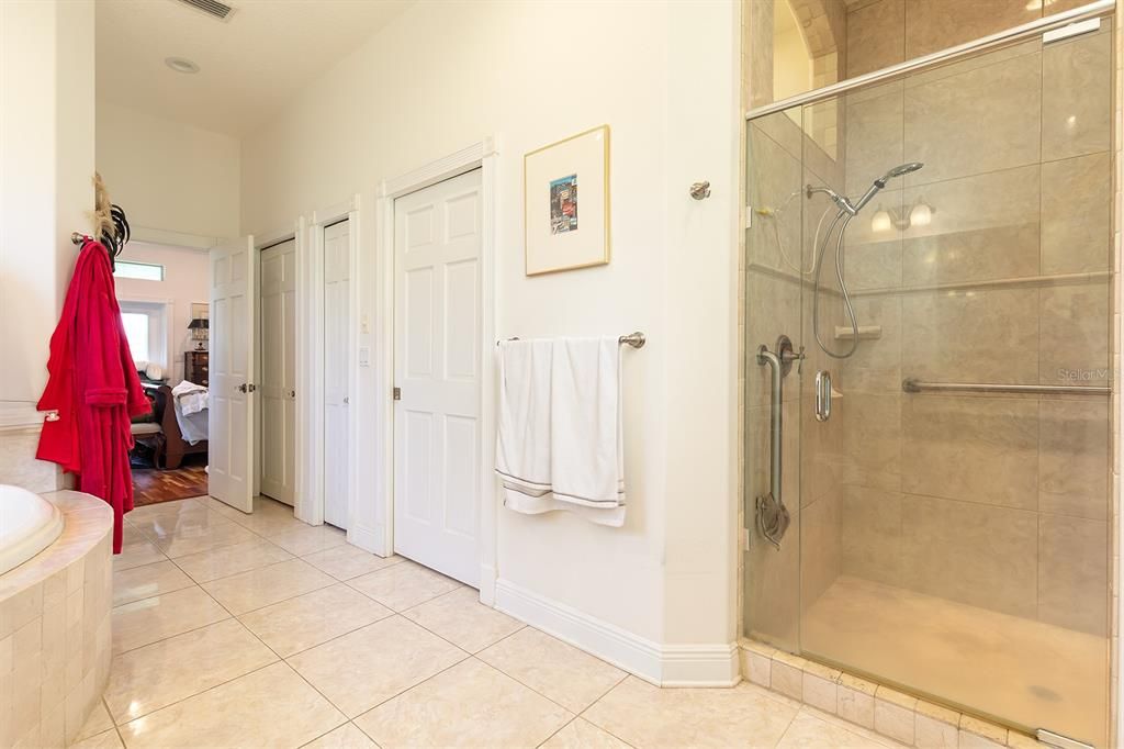 待售: $975,000 (4 贝兹, 3 浴室, 4291 平方英尺)