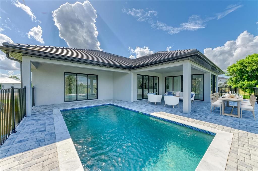 For Sale: $799,000 (3 beds, 2 baths, 2606 Square Feet)