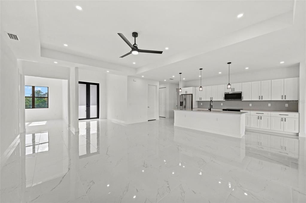 For Sale: $799,000 (3 beds, 2 baths, 2606 Square Feet)